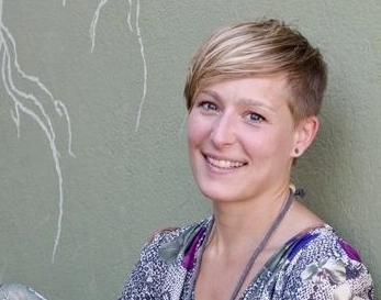 Annelies van Dam
