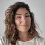 Ayeh Dokht