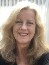 Corinne Holtkamp-Kleine